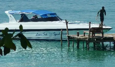 25 person speedboat from Trat to Koh Mak and Koh Kood